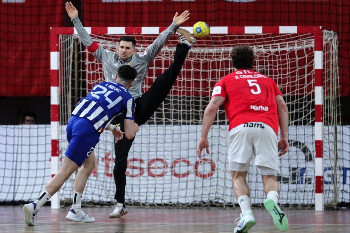 Andebol: FC Porto vence Benfica e n&atilde;o permite que Sporting festeje j&aacute;