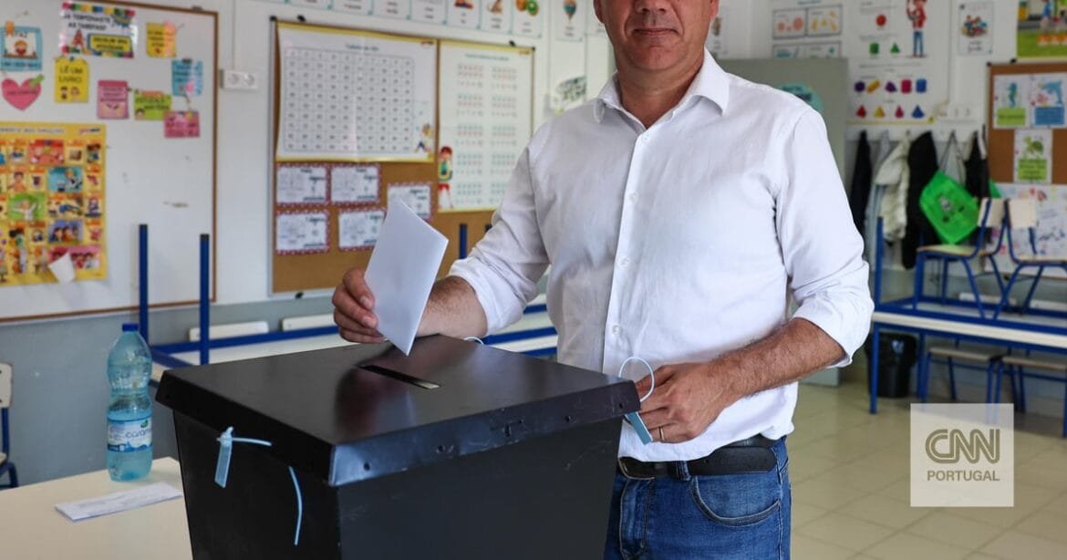 Paulo Raimundo falou demasiado cedo: achou que não ia ter o pior resultado de sempre - mas teve