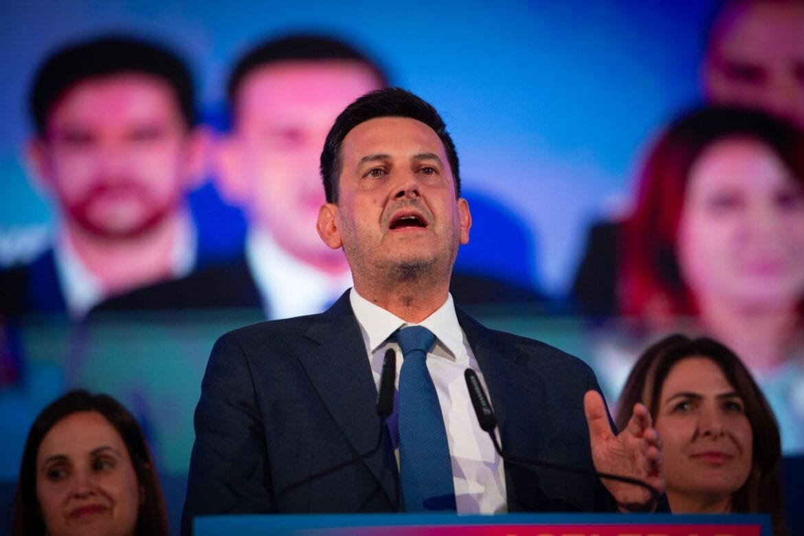 IL afasta cen&aacute;rio de alian&ccedil;as e diz que &ldquo;as maiorias poss&iacute;veis j&aacute; est&atilde;o constitu&iacute;das”