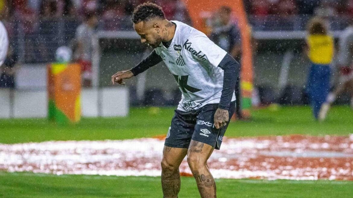Neymar não garante renovação com Santos e confia em volta por cima: 'Comigo em campo as coisas são diferentes'
