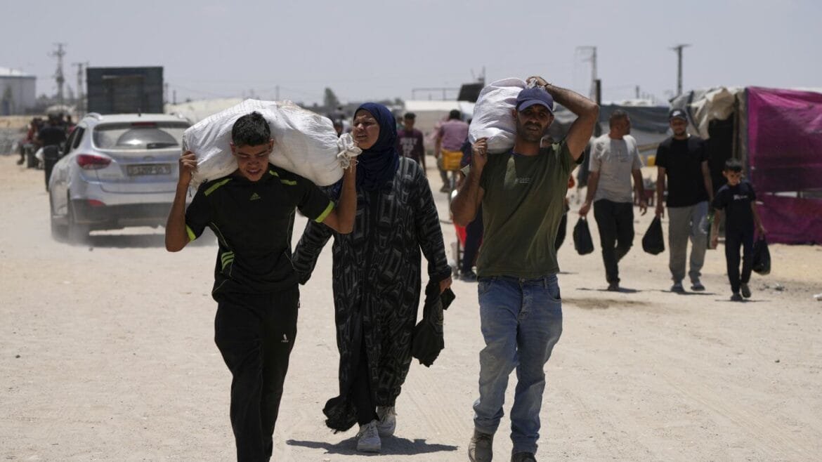 1 killed, 48 wounded when crowd was fired upon at chaotic Gaza aid site, health officials say