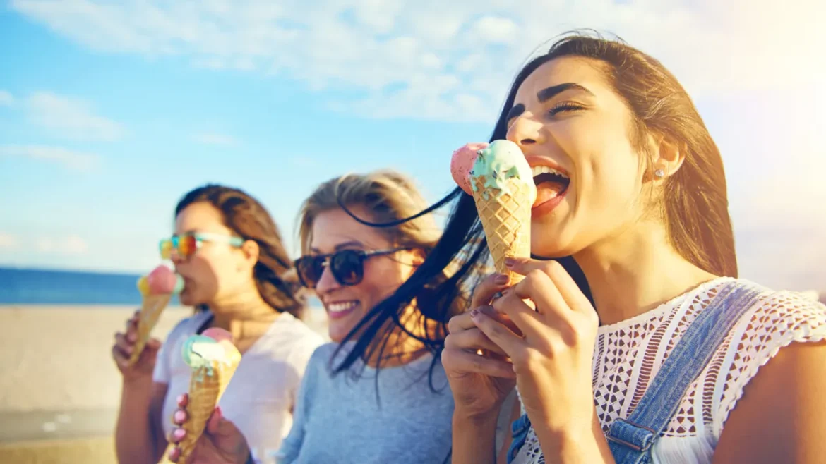 É dos que mordem ou lambem? A forma de comer um gelado diz muito sobre si