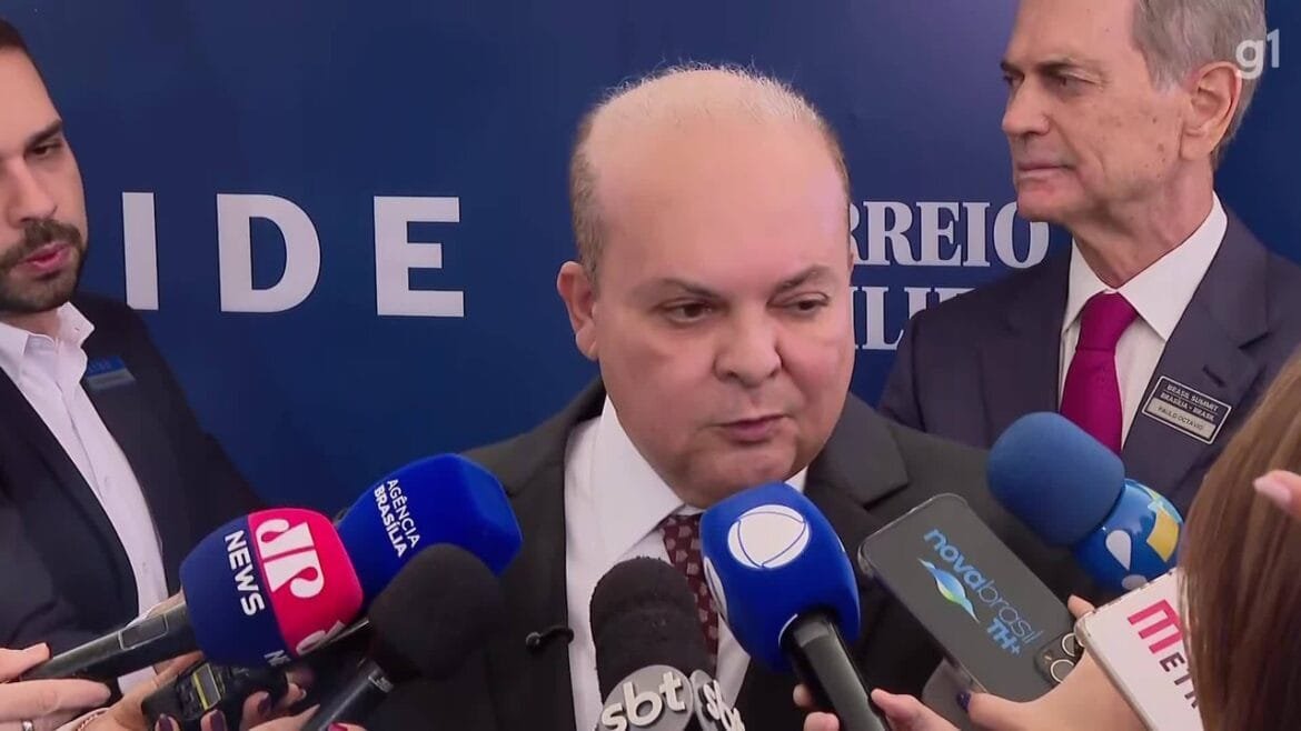 Ibaneis diz que vai cortar ponto de professores em greve