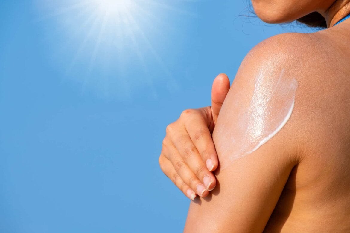 Bactérias que vivem na pele podem atuar como protetor solar natural