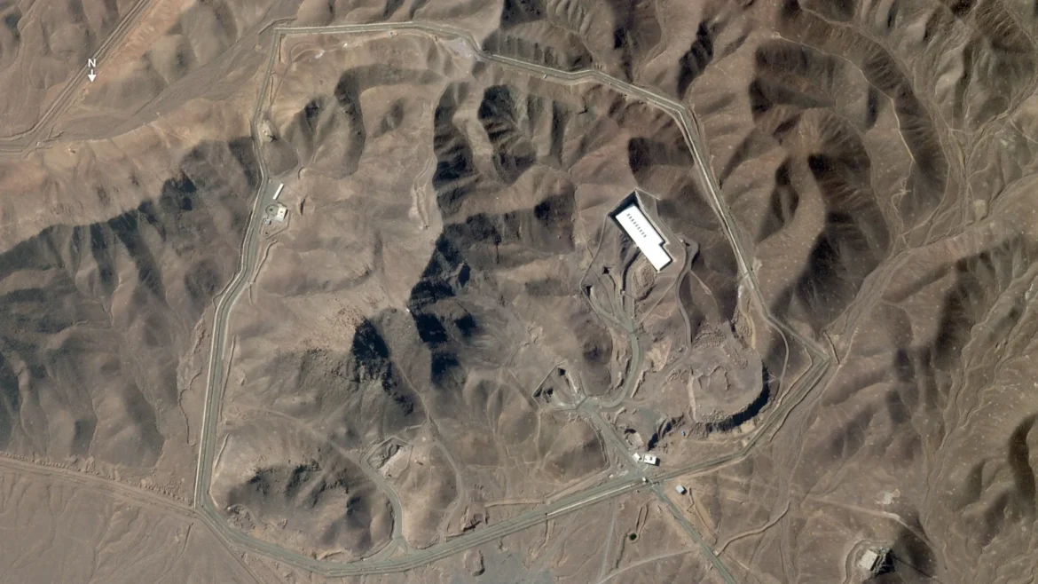 Estados Unidos bombardeiam três instalações nucleares no Irã