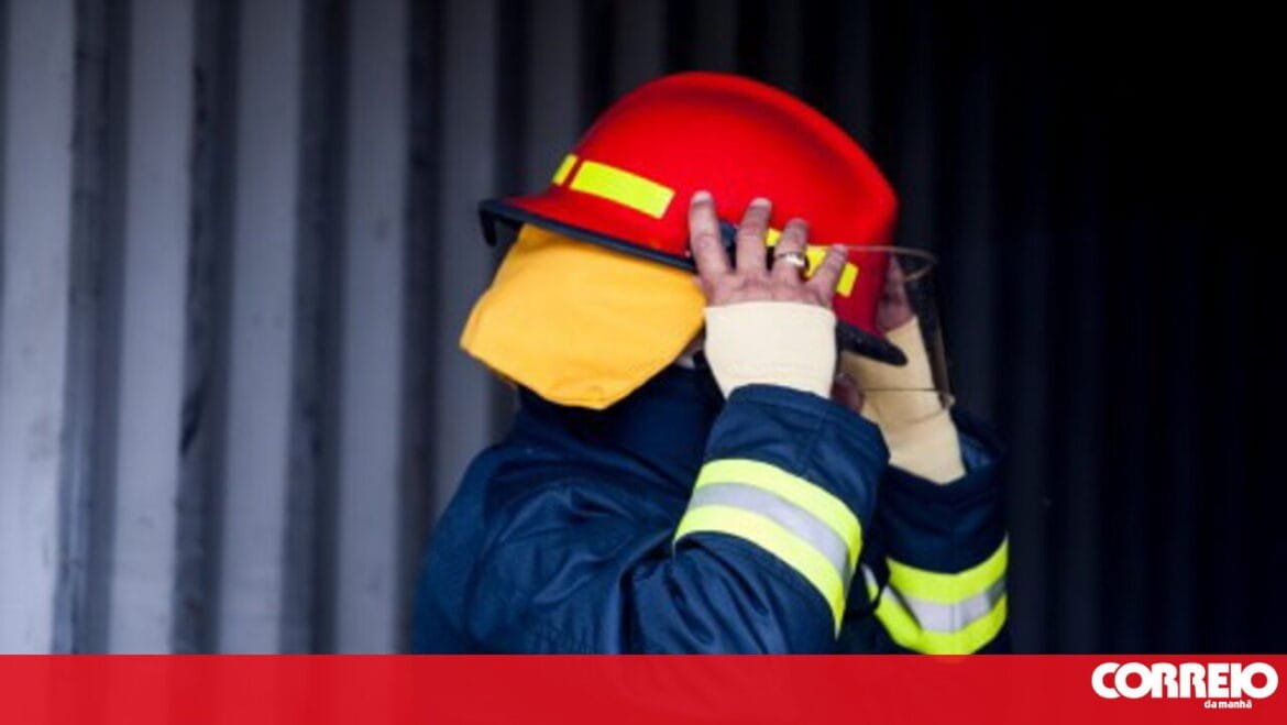 Pelo menos oito mortos em queda de balão de ar quente no sul do Brasil