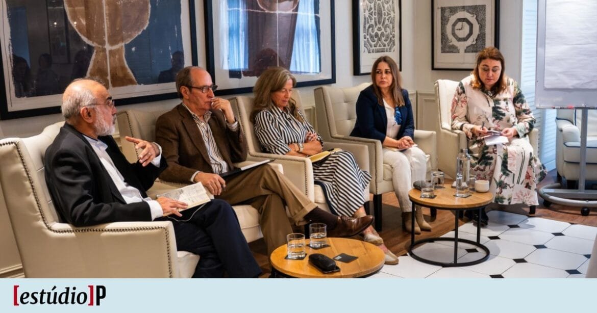 Especialistas debatem o que falta para controlar o VIH em Portugal